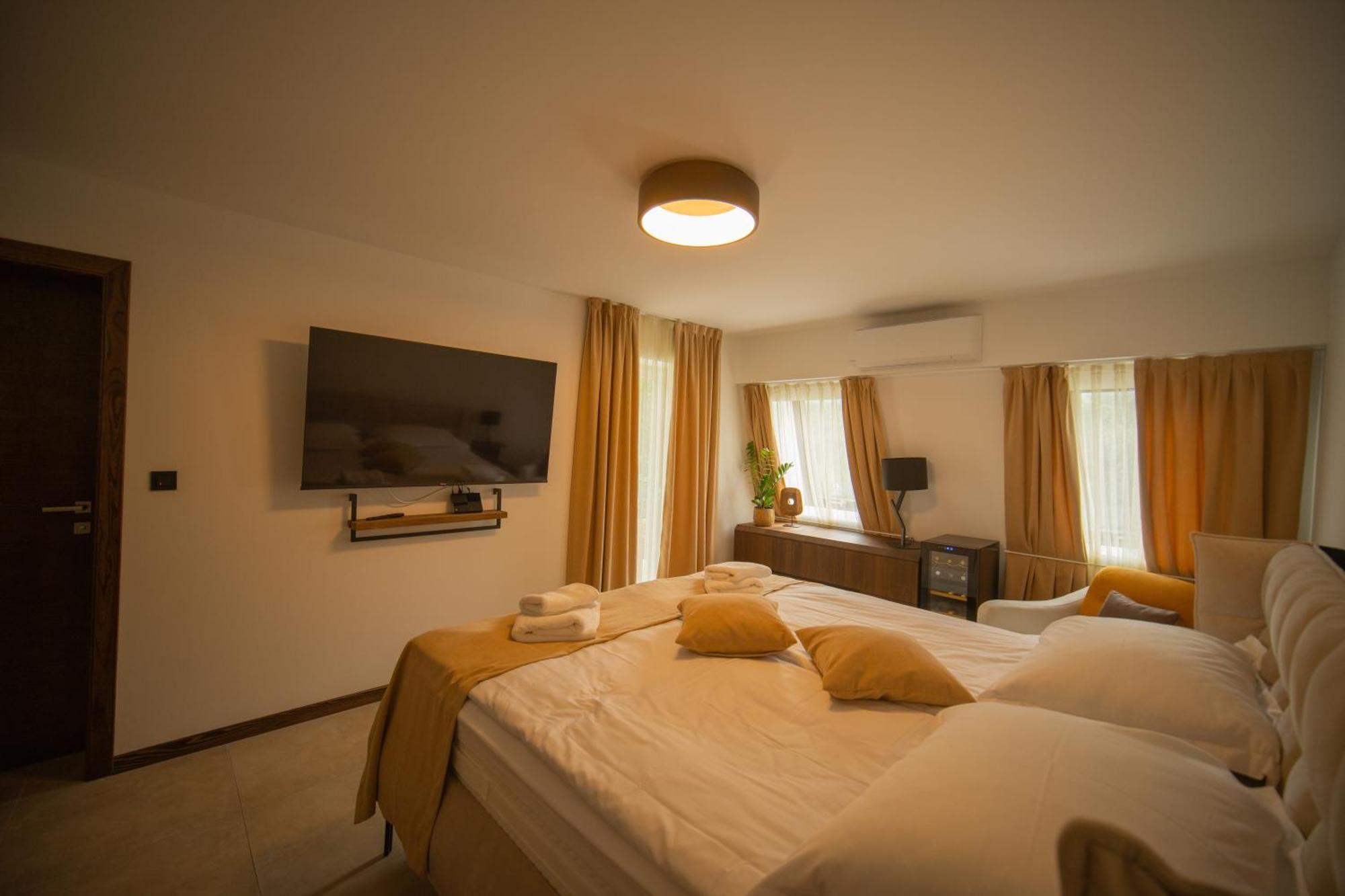 Cantina Rooms Hum na Sutli Buitenkant foto