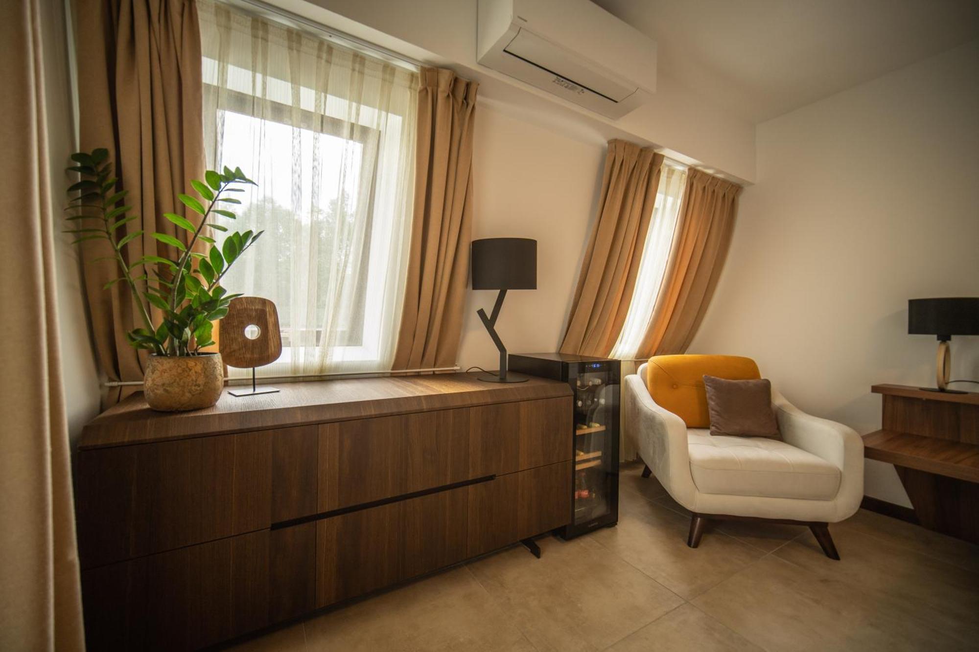 Cantina Rooms Hum na Sutli Buitenkant foto