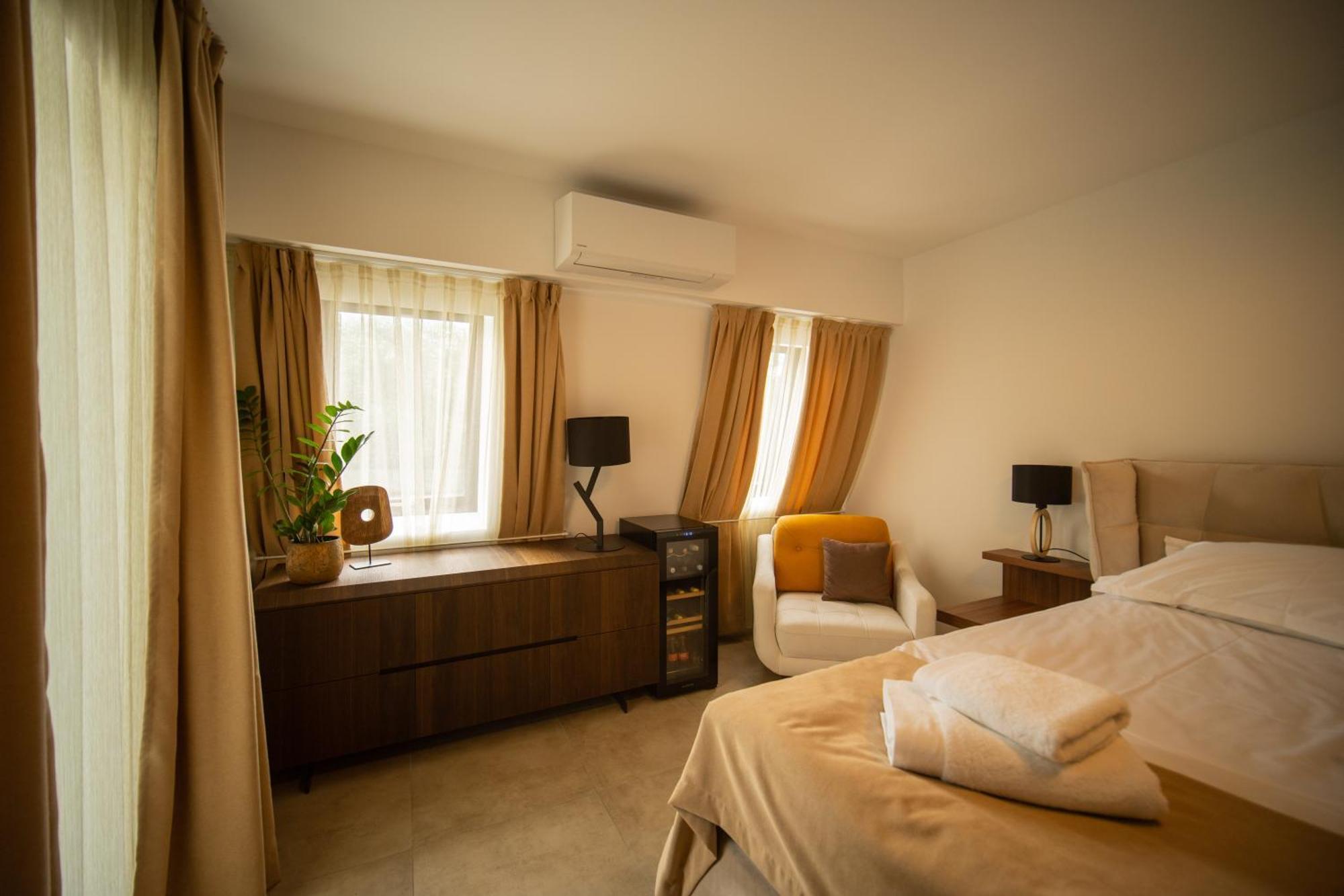 Cantina Rooms Hum na Sutli Buitenkant foto